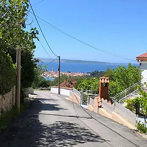  Apartment Panoramic View