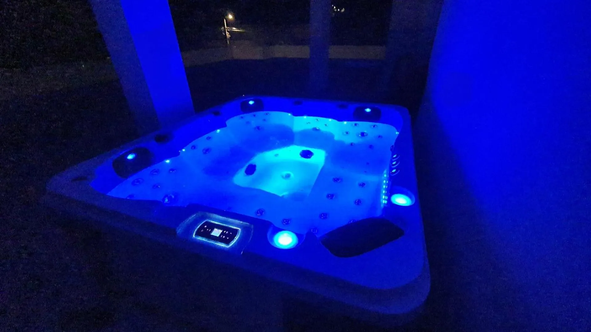 Ferienwohnung Adriaperle Villa Casper Mit Whirlpool Palit 0*,  Croatia